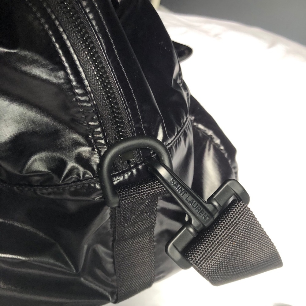 Saint Laurent
Sport Duffle Bag - Picture 3 of 5